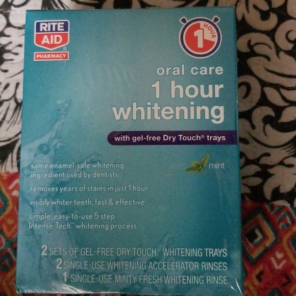Rite aid 1 hour whitening - Picture 1 of 3